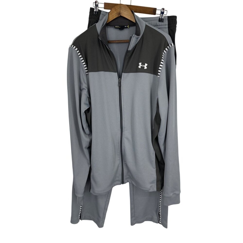 Under Armour Men’s Grey & Black Full-Zip Athletic Jacket